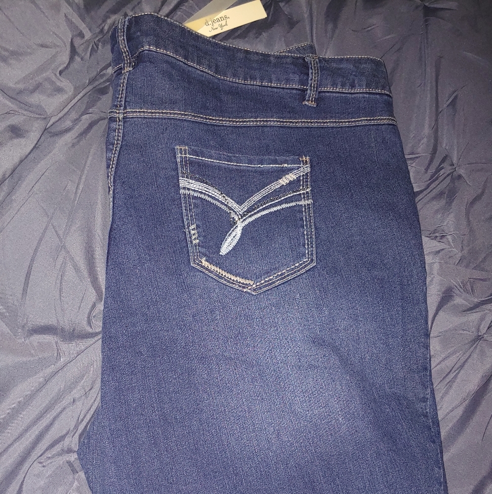 D. Jeans skinny denim jean size 20w